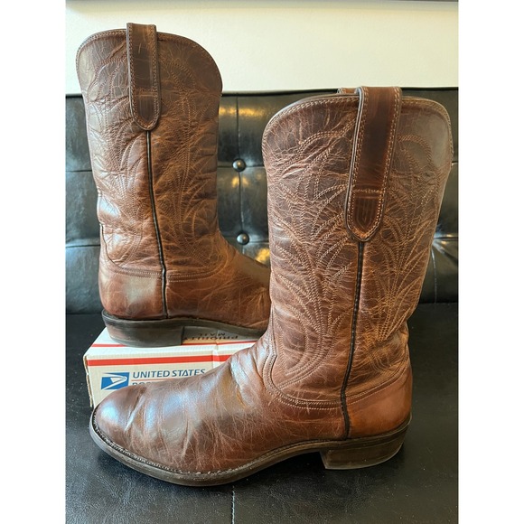 American Vintage Other - Vintage Brown Leather Western Cowboy Boots Vibram Sole‎